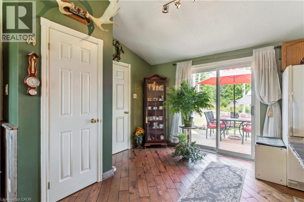 6216 Sunnidale Tosorontio Townline, Glencairn, Ontario  L0M 1K0 - Photo 7 - 40761016