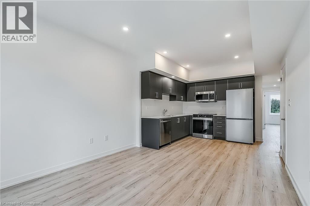 940 St. David Street N Unit# 10, Fergus, Ontario  N1M 2W3 - Photo 5 - 40761048