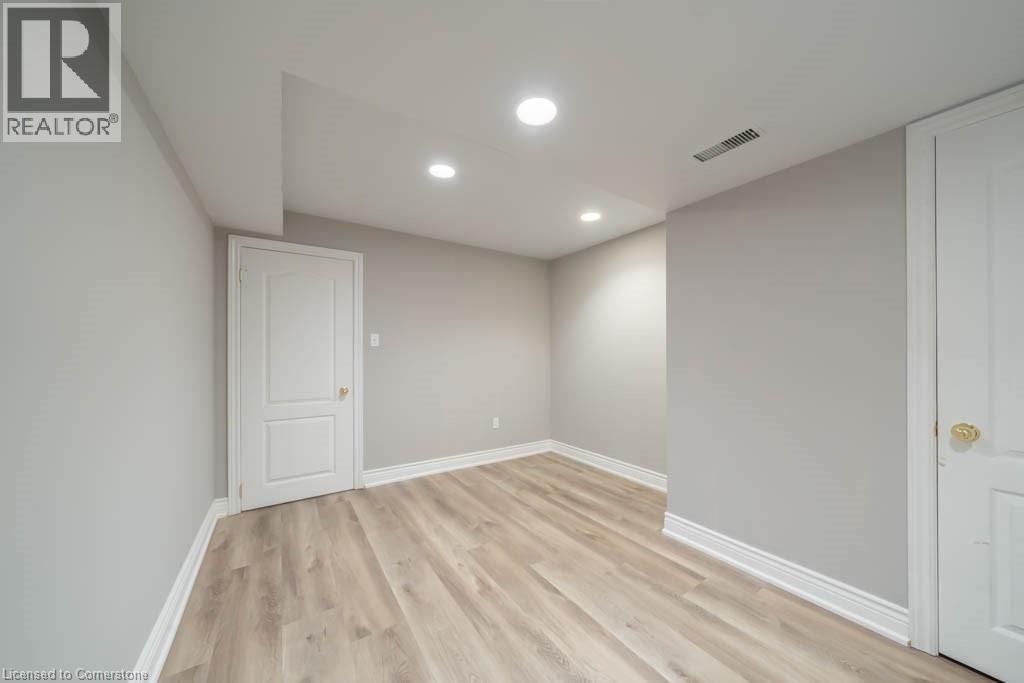 4 Cabriolet Crescent, Ancaster, Ontario  L9K 1K6 - Photo 31 - 40761044