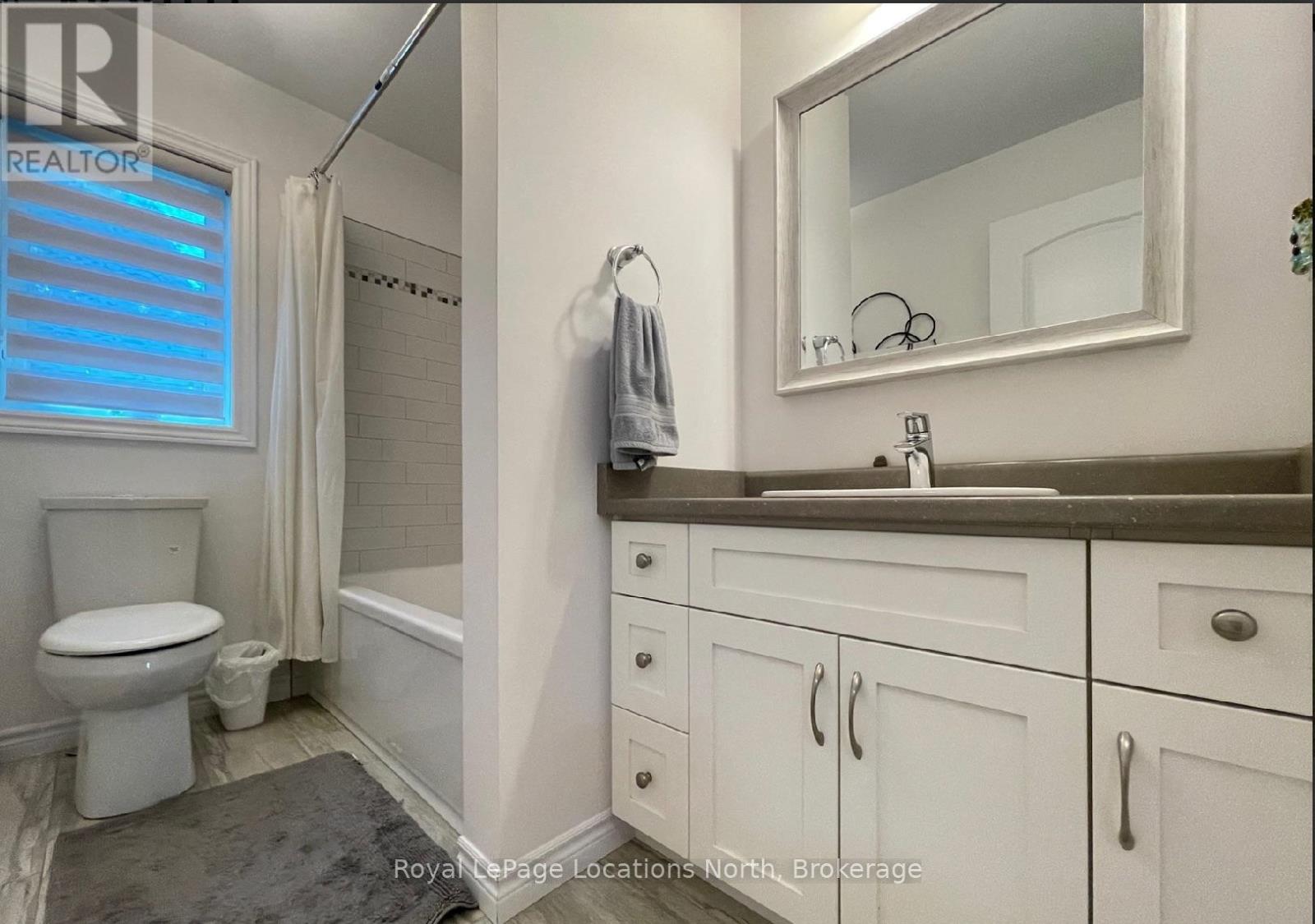 16 Sunset Court, Collingwood, Ontario  L9Y 4Y3 - Photo 12 - S12349312
