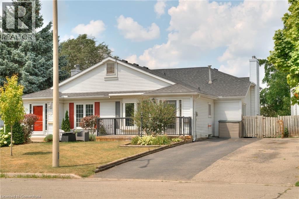 484B RED RIVER Drive, Waterloo, Ontario