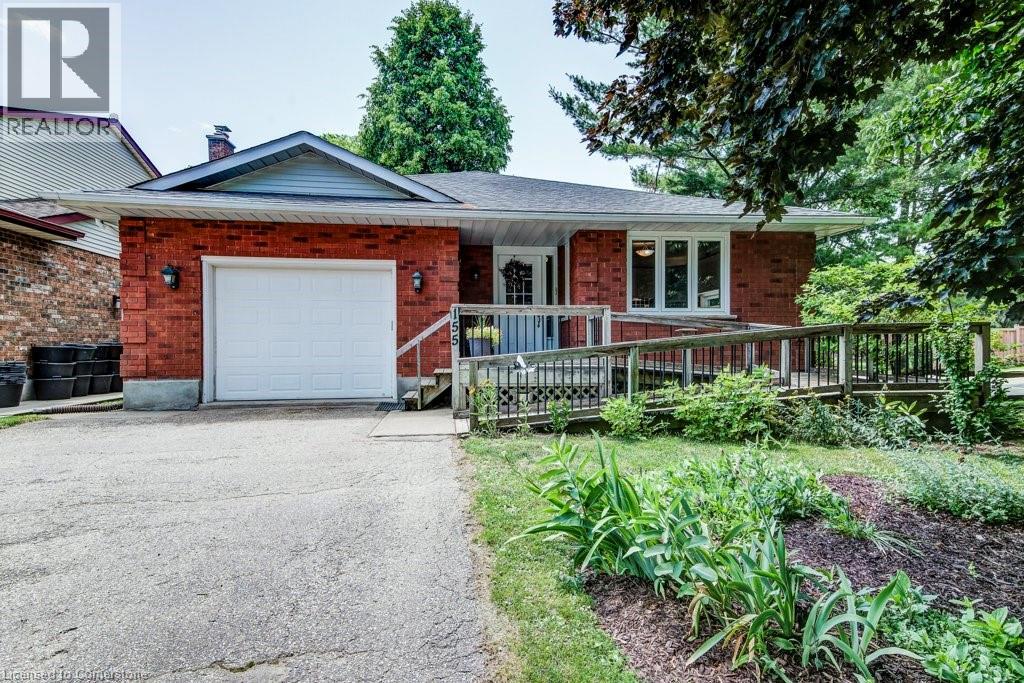 155 MAYBERRY Court, Waterloo, Ontario