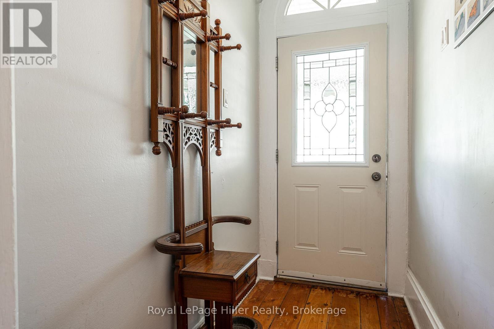 23 Grant Street, Stratford, Ontario  N5A 1L5 - Photo 5 - X12349717