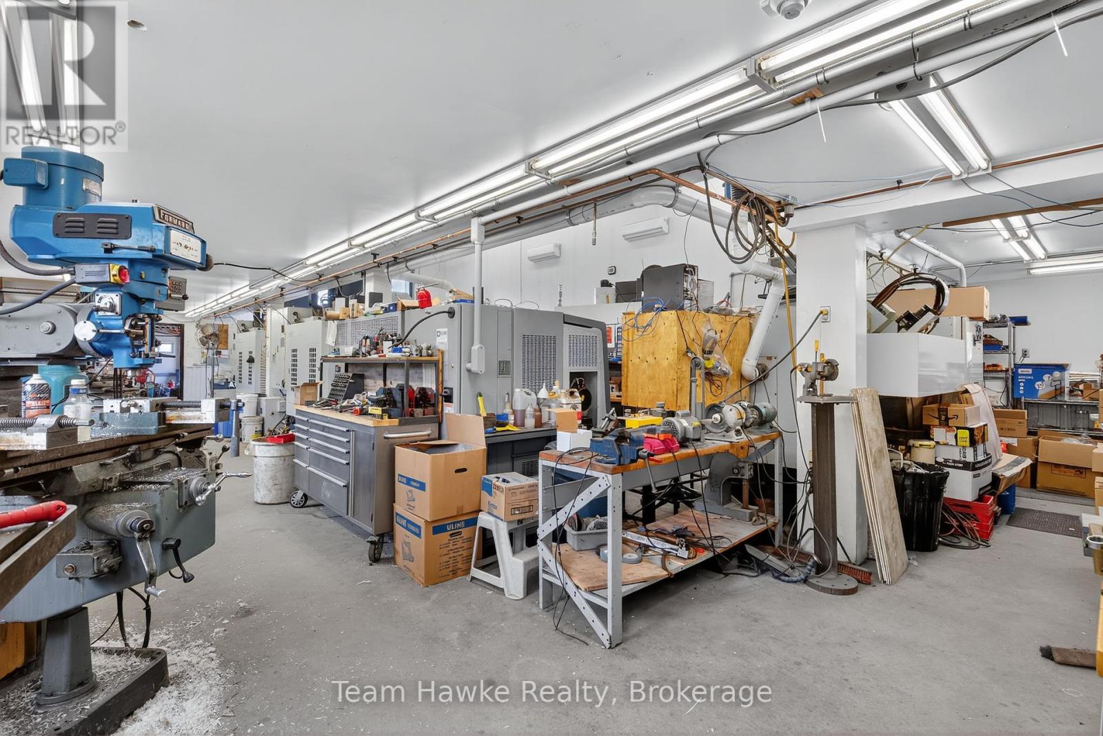 8870 County 93 Road, Midland, Ontario  L4R 4K4 - Photo 27 - S12350619