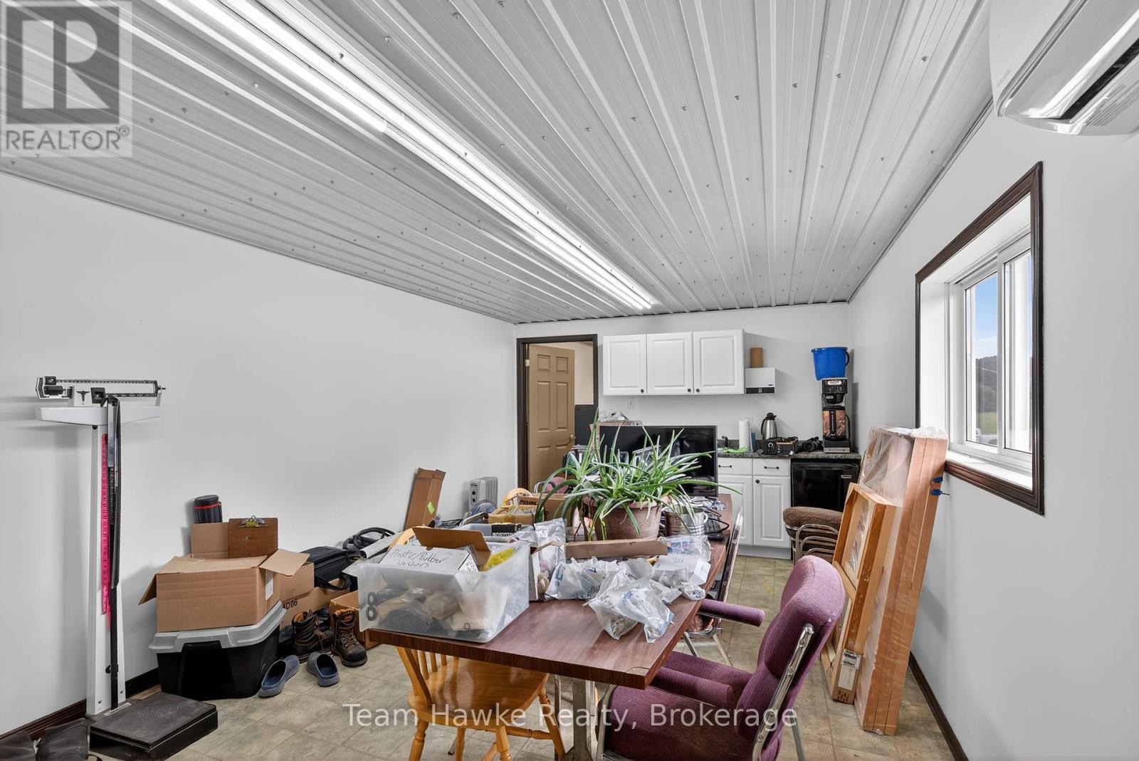 8870 County 93 Road, Midland, Ontario  L4R 4K4 - Photo 33 - S12350619