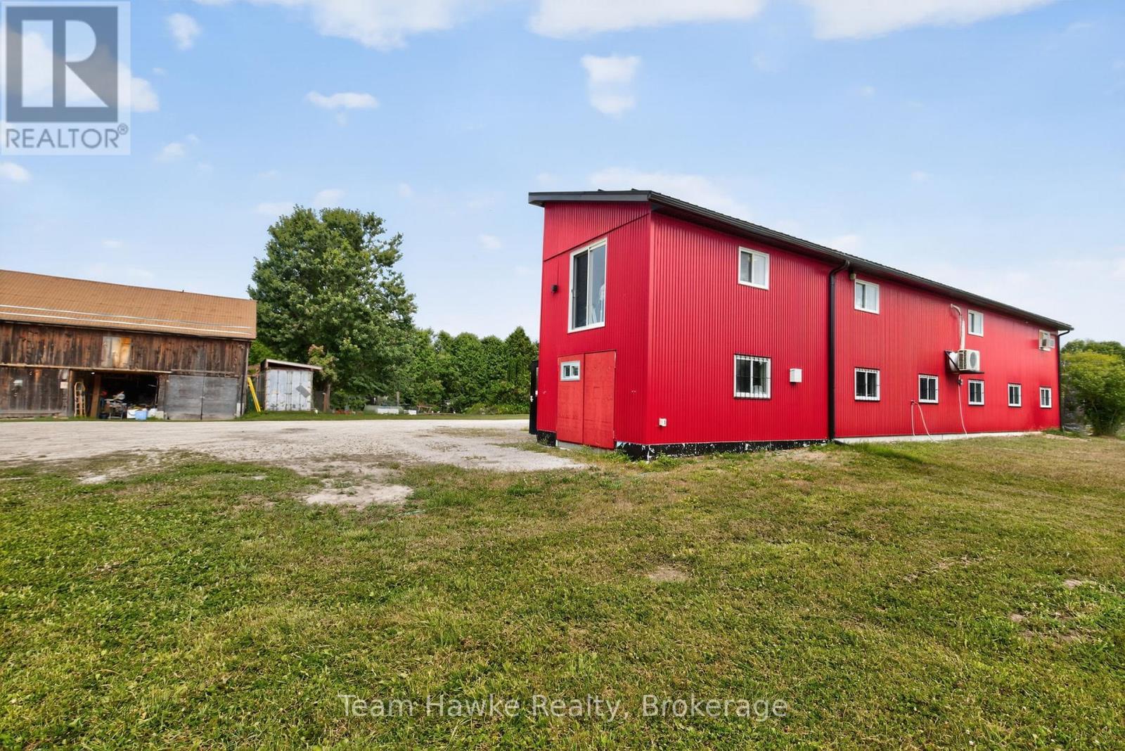 8870 County 93 Road, Midland, Ontario  L4R 4K4 - Photo 9 - S12350619