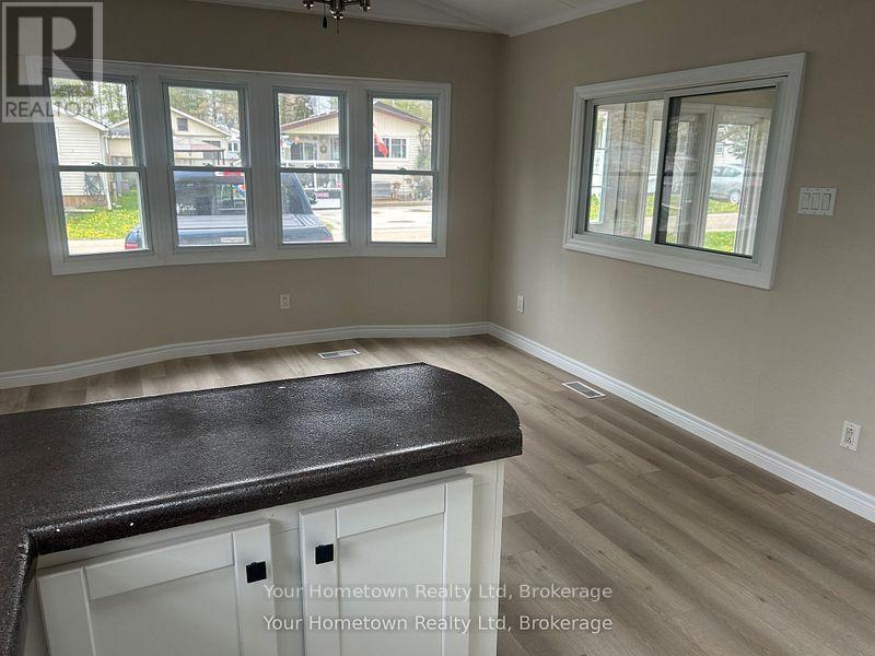 483 Spruce Street, Centre Wellington, Ontario  N1M 2W5 - Photo 16 - X12351526