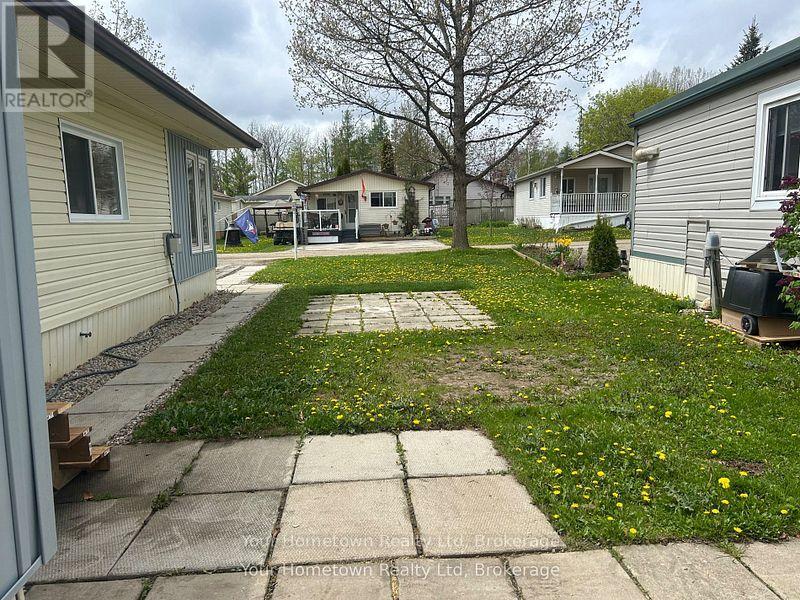 483 Spruce Street, Centre Wellington, Ontario  N1M 2W5 - Photo 17 - X12351526
