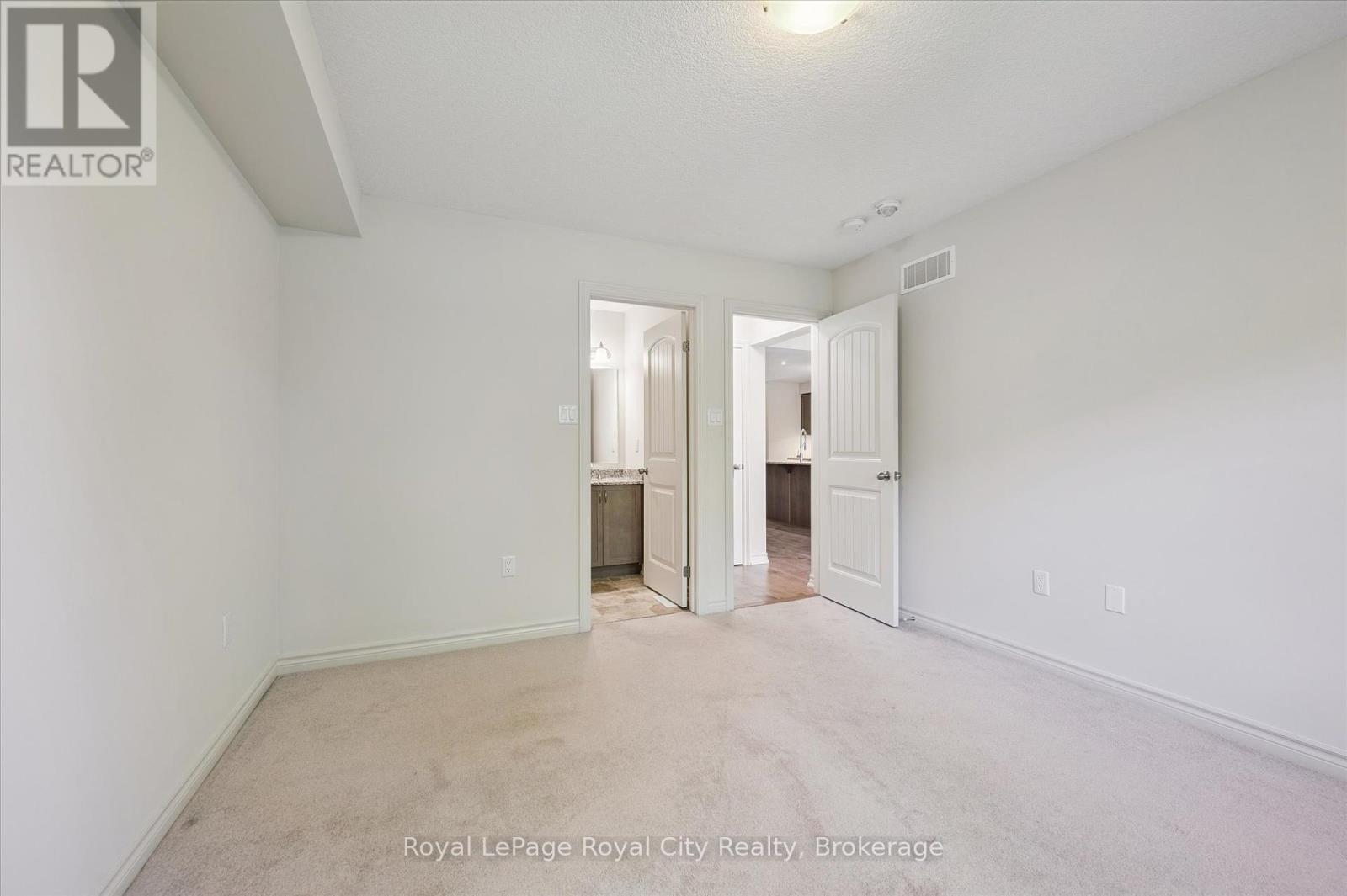52 Aberdeen Street, Centre Wellington, Ontario  N1M 0C1 - Photo 18 - X12352329