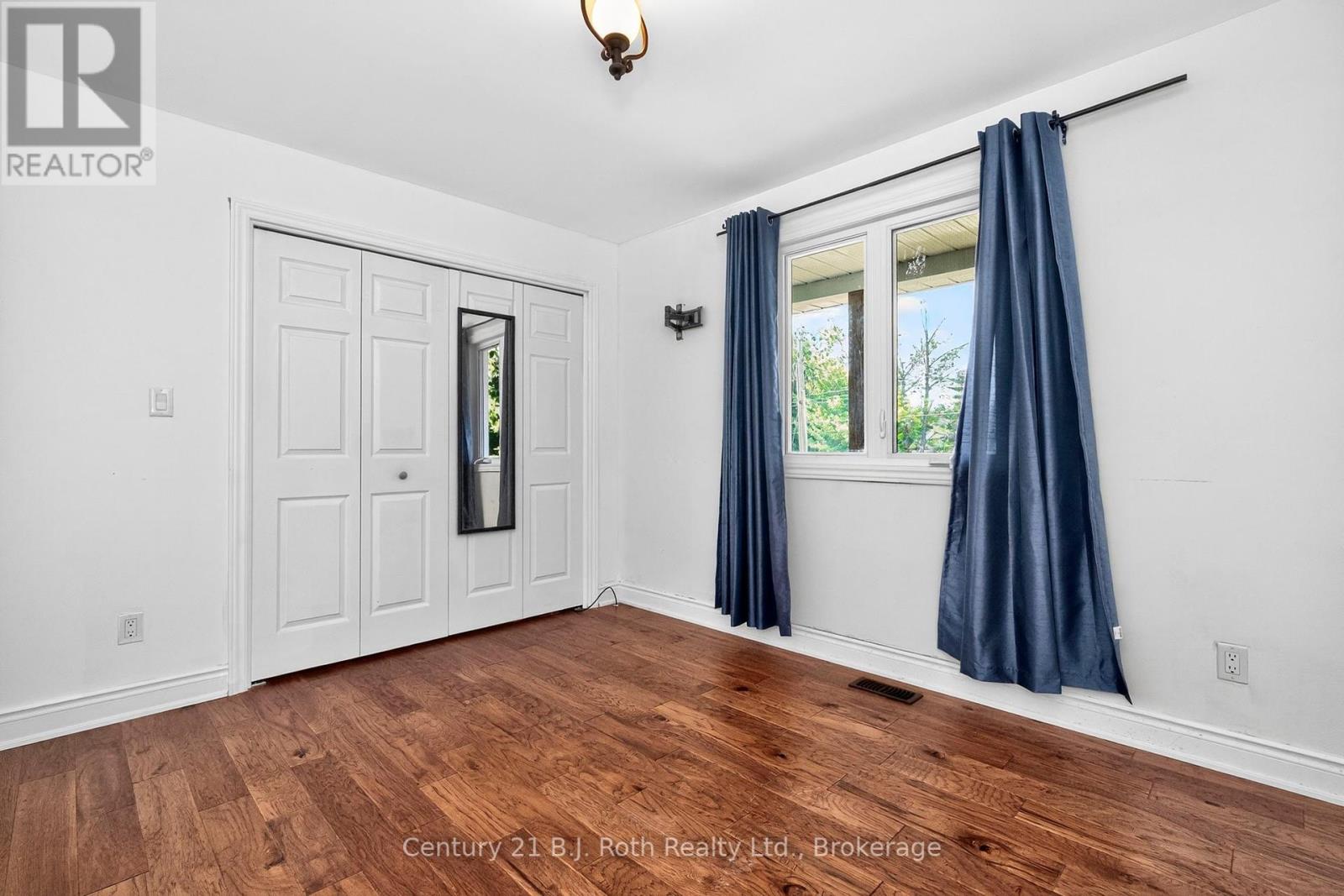 161 Forest Harbour Parkway, Tay, Ontario  L0K 2C0 - Photo 15 - S12352601