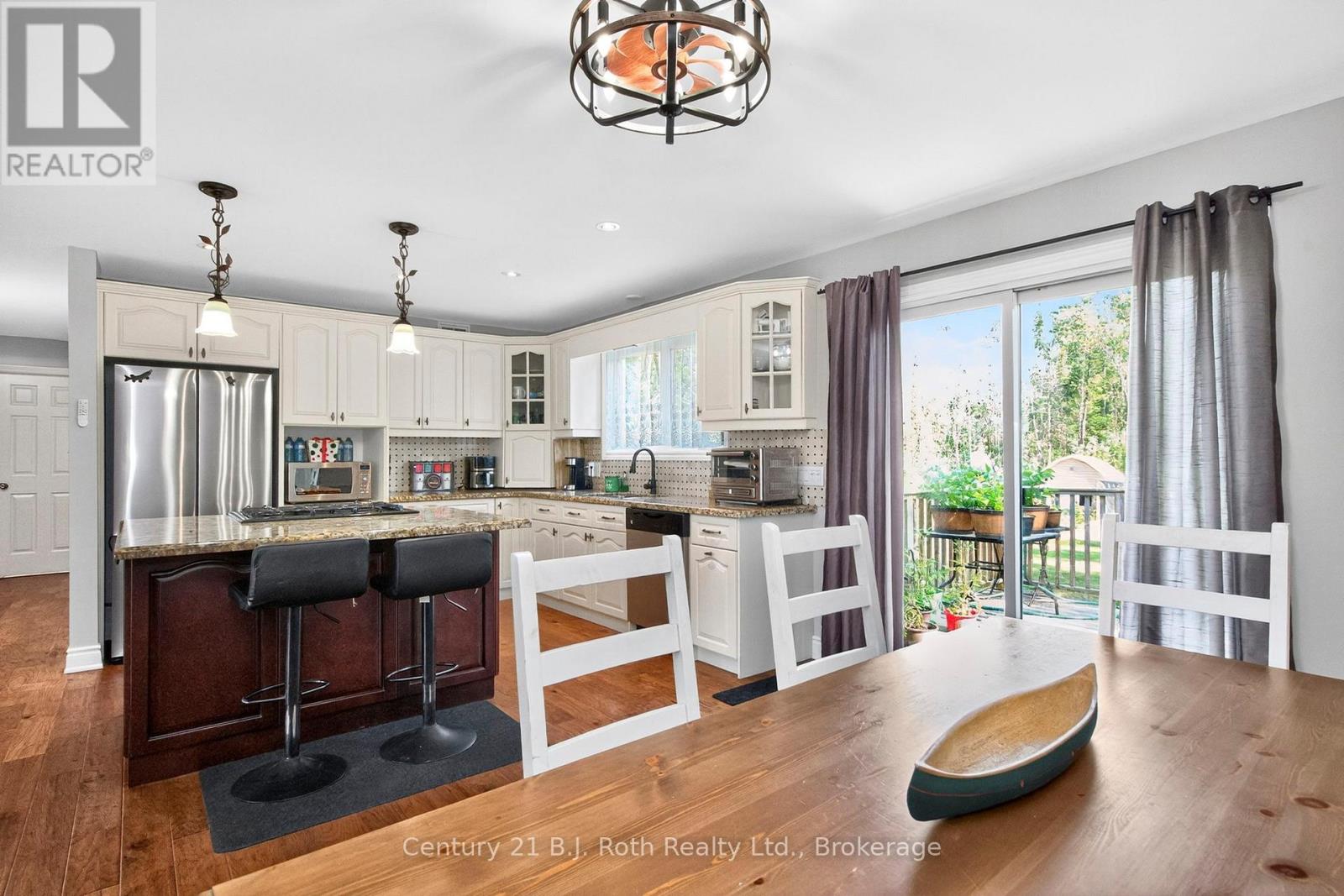 161 Forest Harbour Parkway, Tay, Ontario  L0K 2C0 - Photo 7 - S12352601