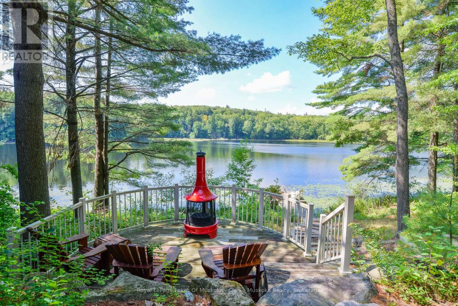 45 Estate Drive, Muskoka Lakes, Ontario  P0B 1J0 - Photo 2 - X12352498