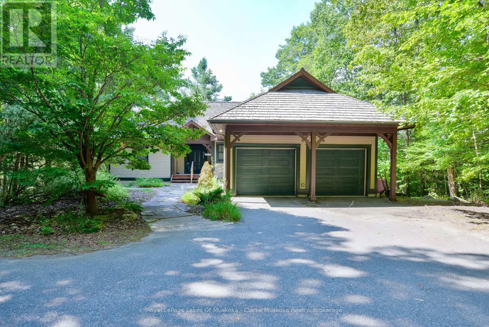 45 Estate Drive, Muskoka Lakes, Ontario  P0B 1J0 - Photo 24 - X12352498