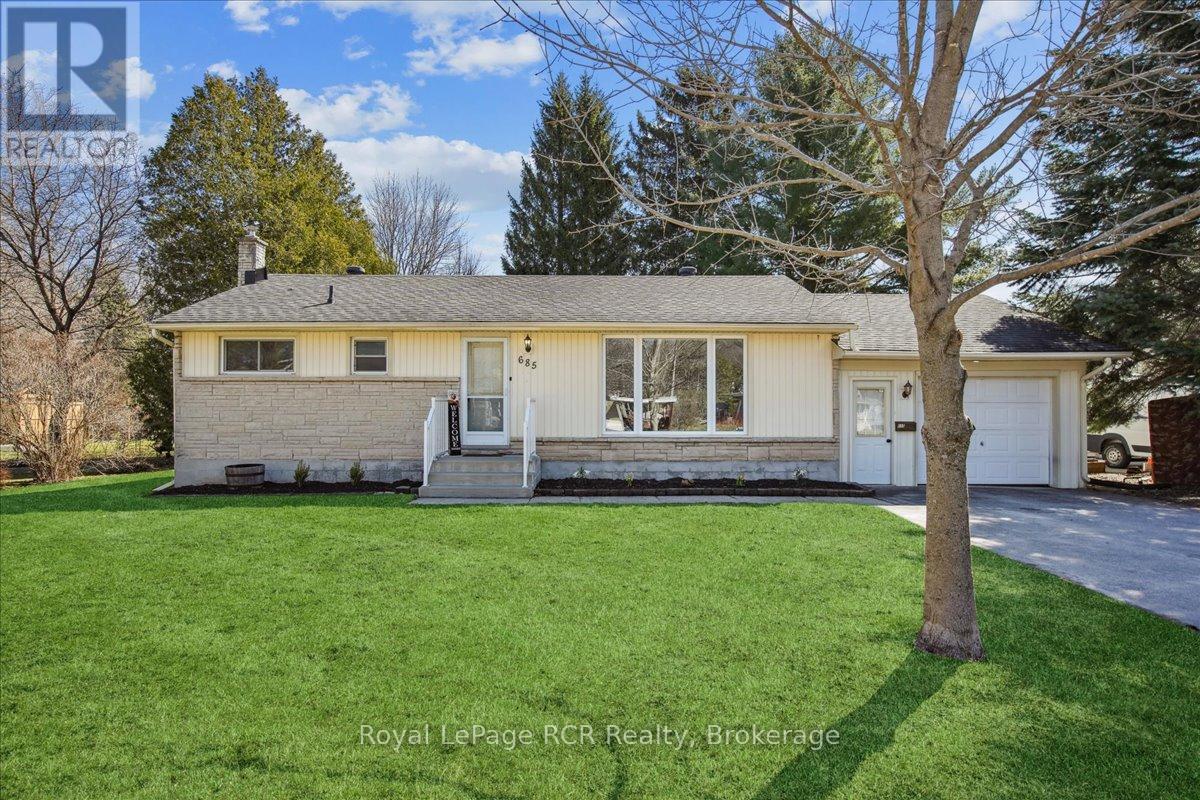 685 5th Avenue W, Owen Sound, Ontario  N4K 5A2 - Photo 2 - X12352687