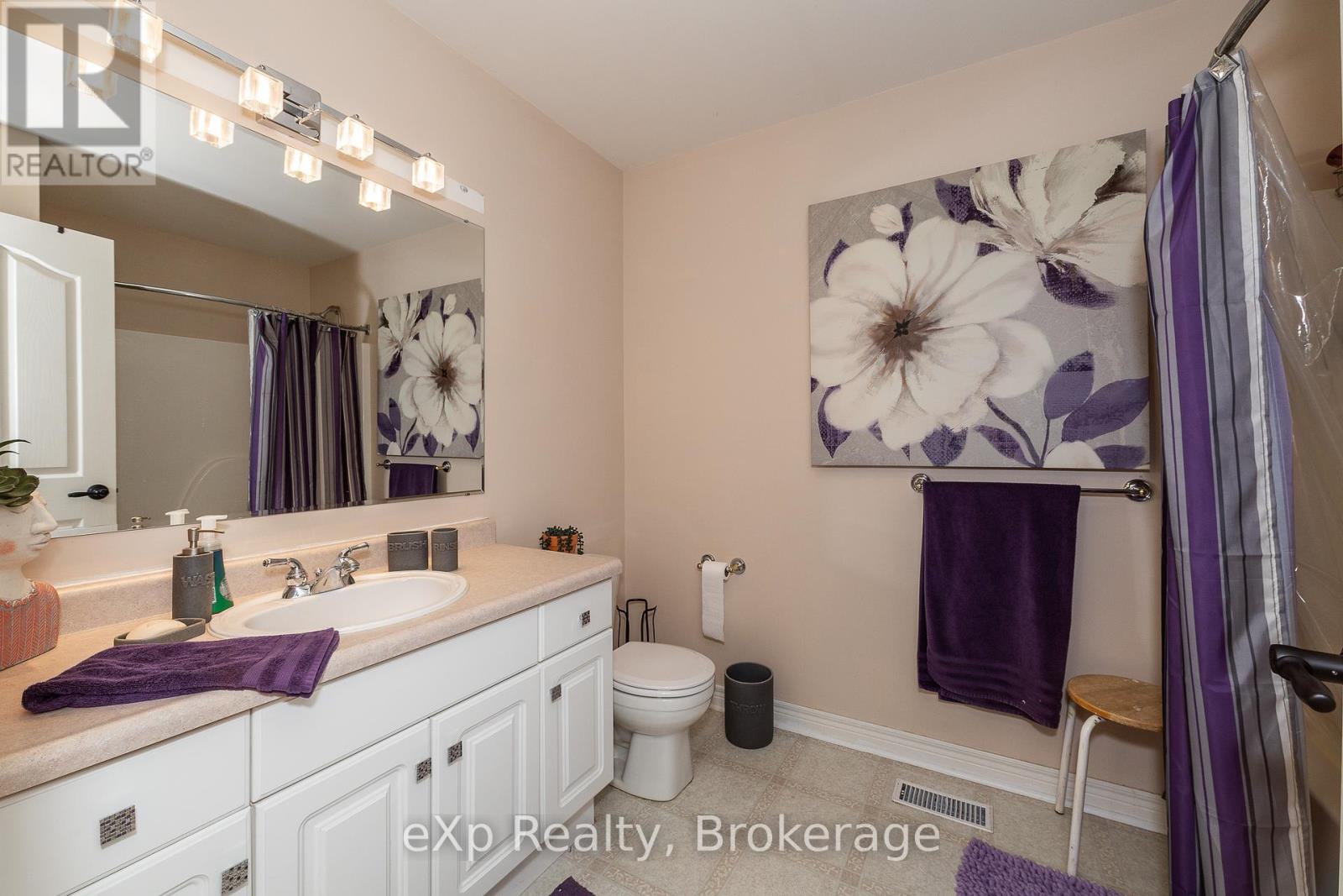 126 Wilson Drive, Georgian Bluffs, Ontario  N0H 2T0 - Photo 29 - X12352782