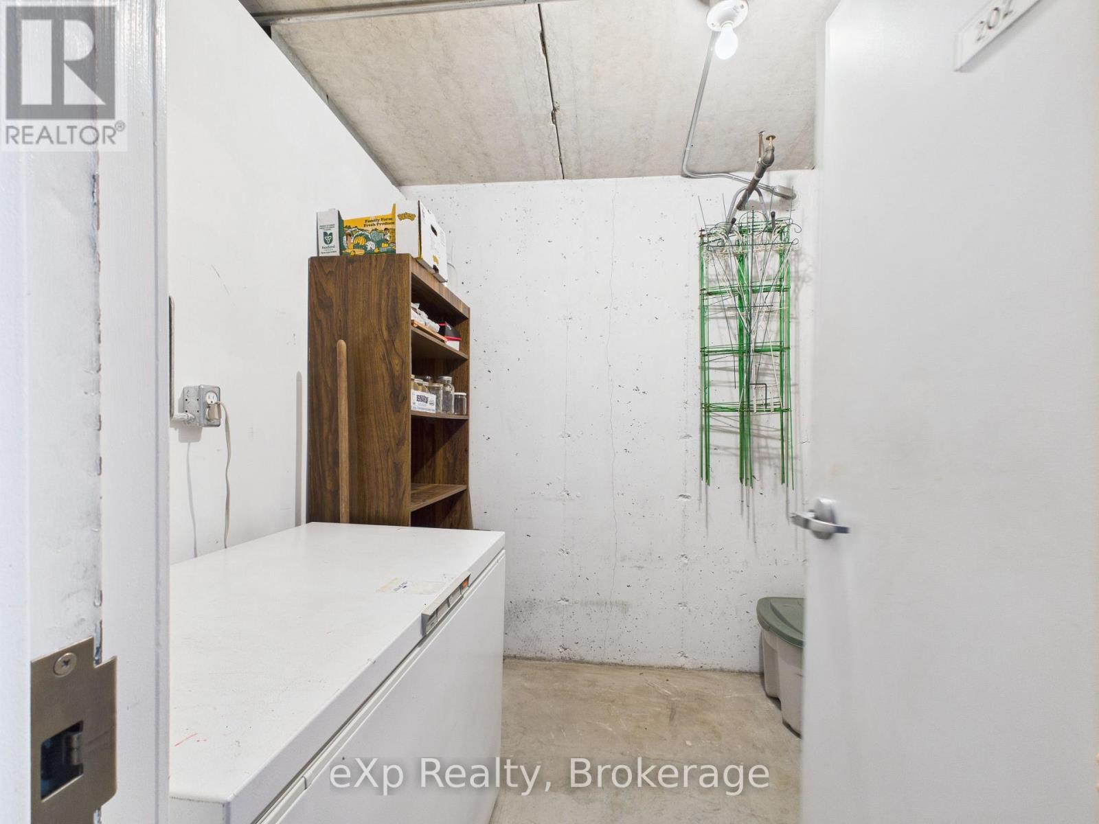 202 - 85 William Street N, Brockton, Ontario  N0G 2V0 - Photo 25 - X12352816