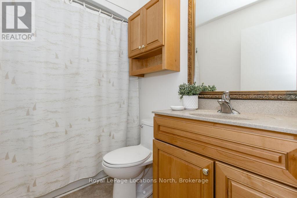86 Antigua Drive, Wasaga Beach, Ontario  L9Z 2S2 - Photo 14 - S12353000