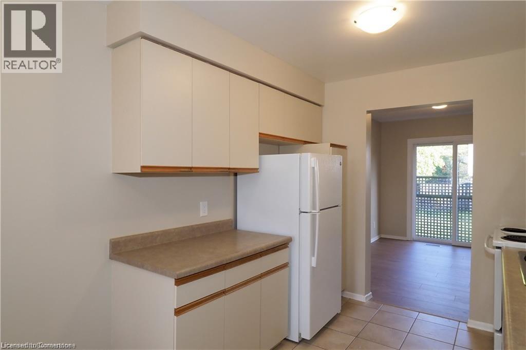 395 Kingscourt Drive Unit# 2, Waterloo, Ontario  N2K 3R5 - Photo 12 - 40761256