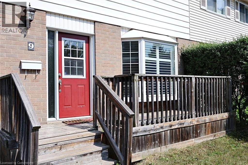 9 Duncairn Court, Hamilton, Ontario  L9C 6G2 - Photo 3 - 40761206