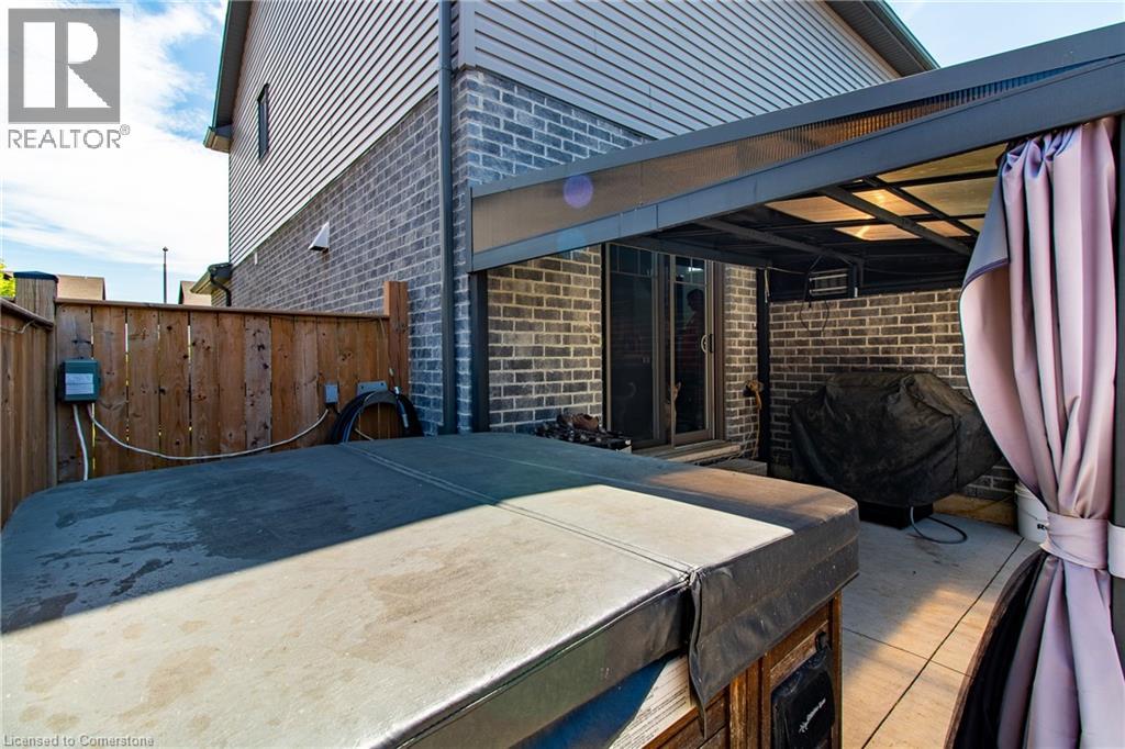 39 Basswood Road, Simcoe, Ontario  N3Y 0E1 - Photo 7 - 40761113