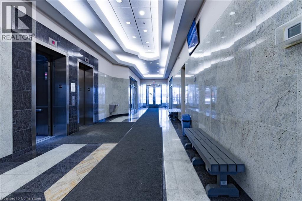 7900 Hurontario Street Unit# 203d, Brampton, Ontario  L6Y 0P6 - Photo 3 - 40760455