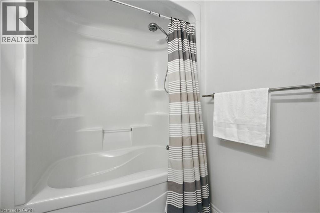 3 Bloom Crescent, Stoney Creek, Ontario  L0R 1P0 - Photo 25 - 40746540