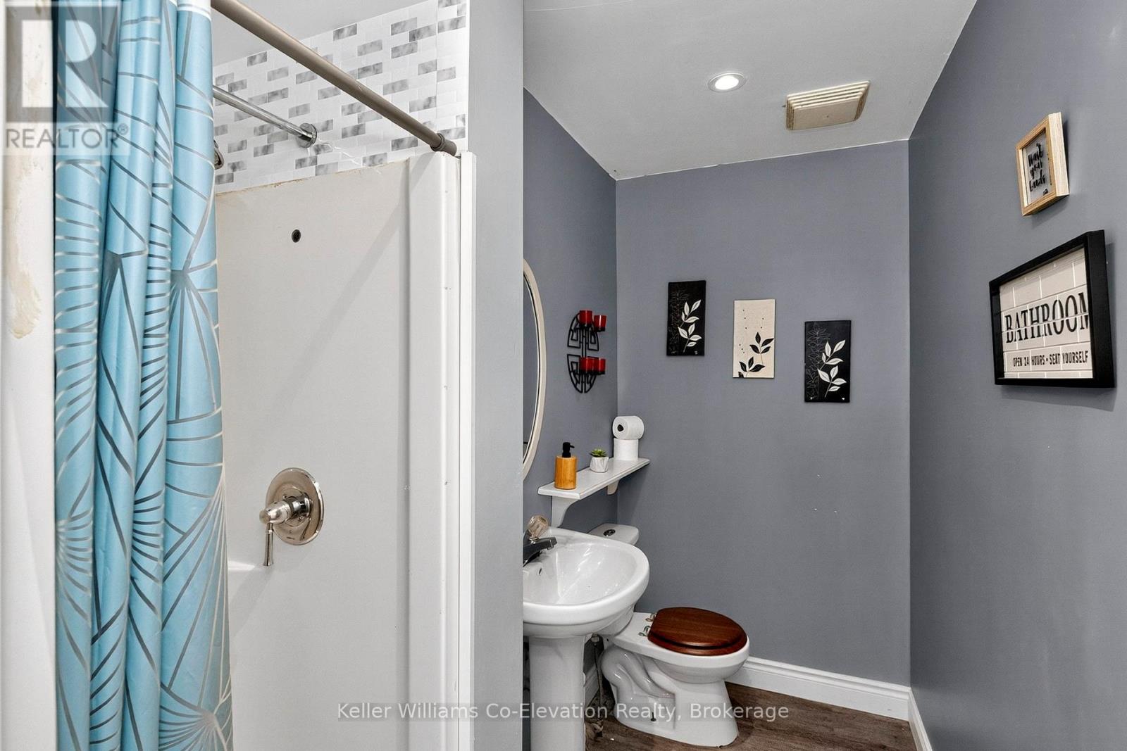 38 Richard Street, Tay, Ontario  L0K 2A0 - Photo 11 - S12353063