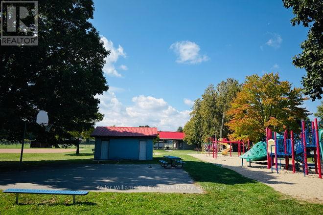 62 George Street E, Clearview, Ontario  L0M 1G0 - Photo 24 - S12353198