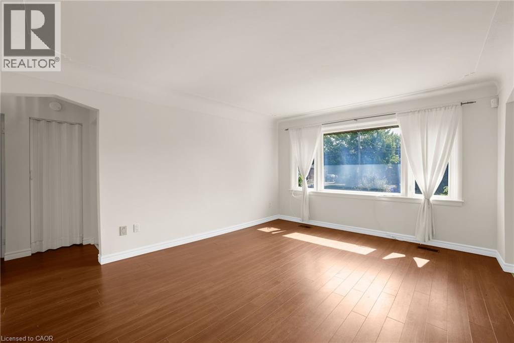 272 Upper Paradise Road Unit# A, Hamilton, Ontario  L9C 5C2 - Photo 7 - 40761431