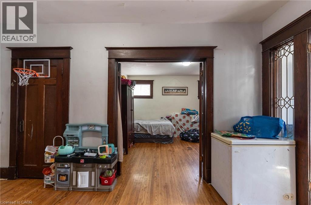 93 Barnesdale Boulevard, Hamilton, Ontario  L8M 2V5 - Photo 10 - 40761873