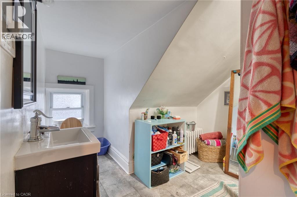 93 Barnesdale Boulevard, Hamilton, Ontario  L8M 2V5 - Photo 19 - 40761873