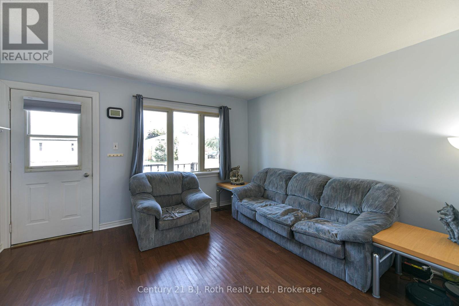 155 Dunedin Street, Orillia, Ontario  L3V 5T9 - Photo 12 - S12353814