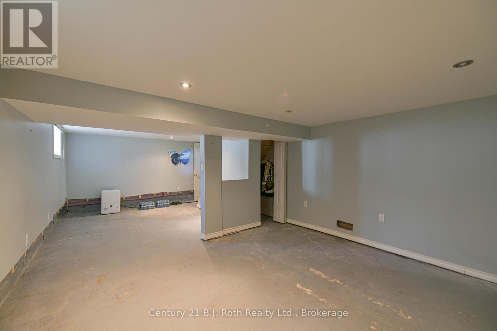 155 Dunedin Street, Orillia, Ontario  L3V 5T9 - Photo 32 - S12353814