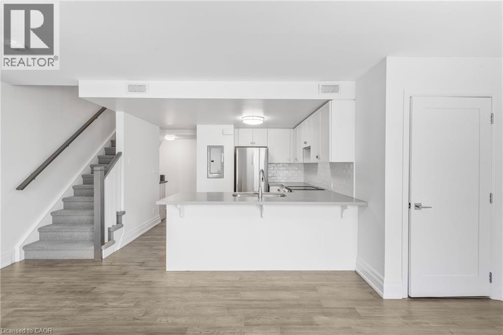 760 Lakeshore Road E Unit# 206, Mississauga, Ontario  L5E 1C7 - Photo 12 - 40761900