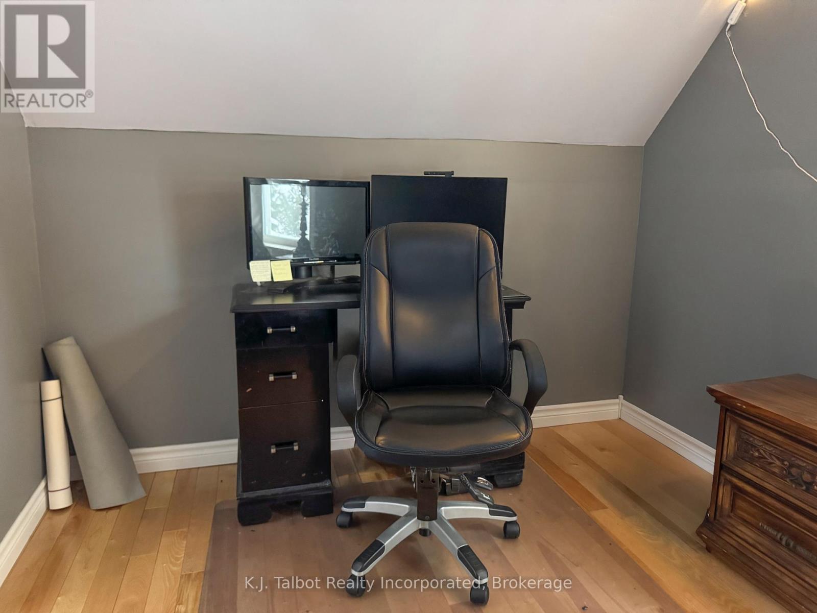 50 Mary Street N, Central Huron, Ontario  N0M 1L0 - Photo 19 - X12353840