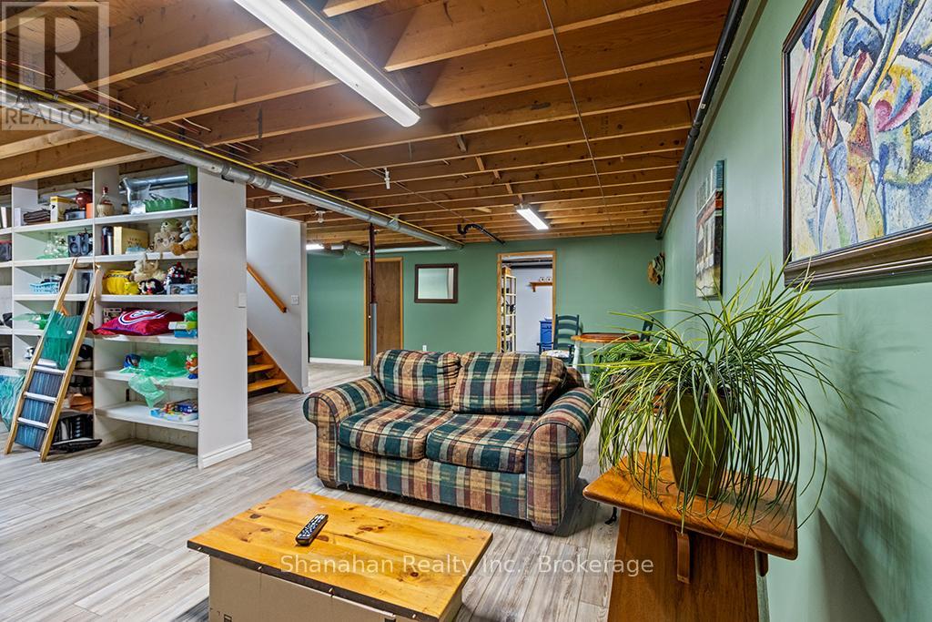 175 Warner Bay Road, Northern Bruce Peninsula, Ontario  N0H 2R0 - Photo 38 - X12353845