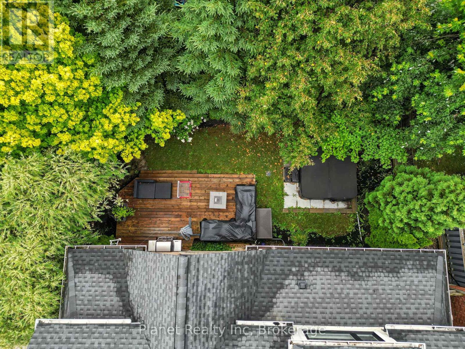 63 Truesdale Crescent, Guelph, Ontario  N1G 5H3 - Photo 5 - X12353924