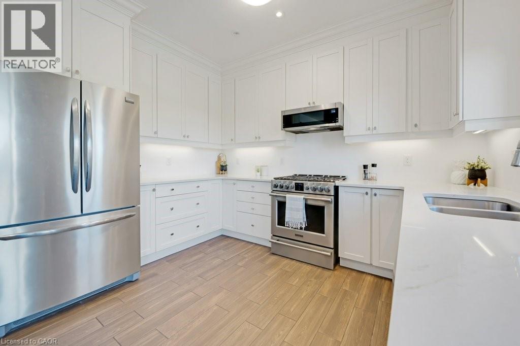 160 Freure Drive, Cambridge, Ontario  N1S 0B4 - Photo 11 - 40758576