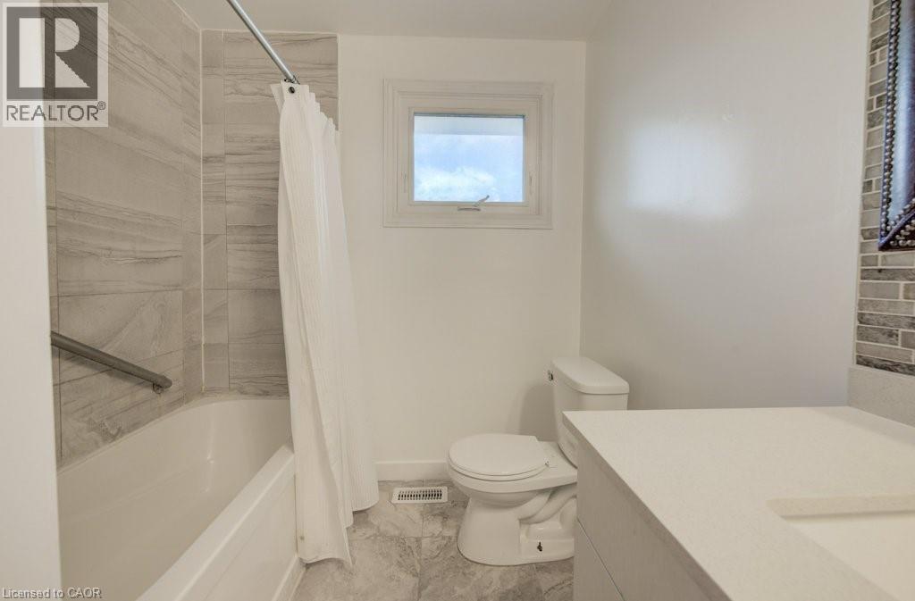 259 Lorraine Avenue, Kitchener, Ontario  N2B 1W9 - Photo 32 - 40760078