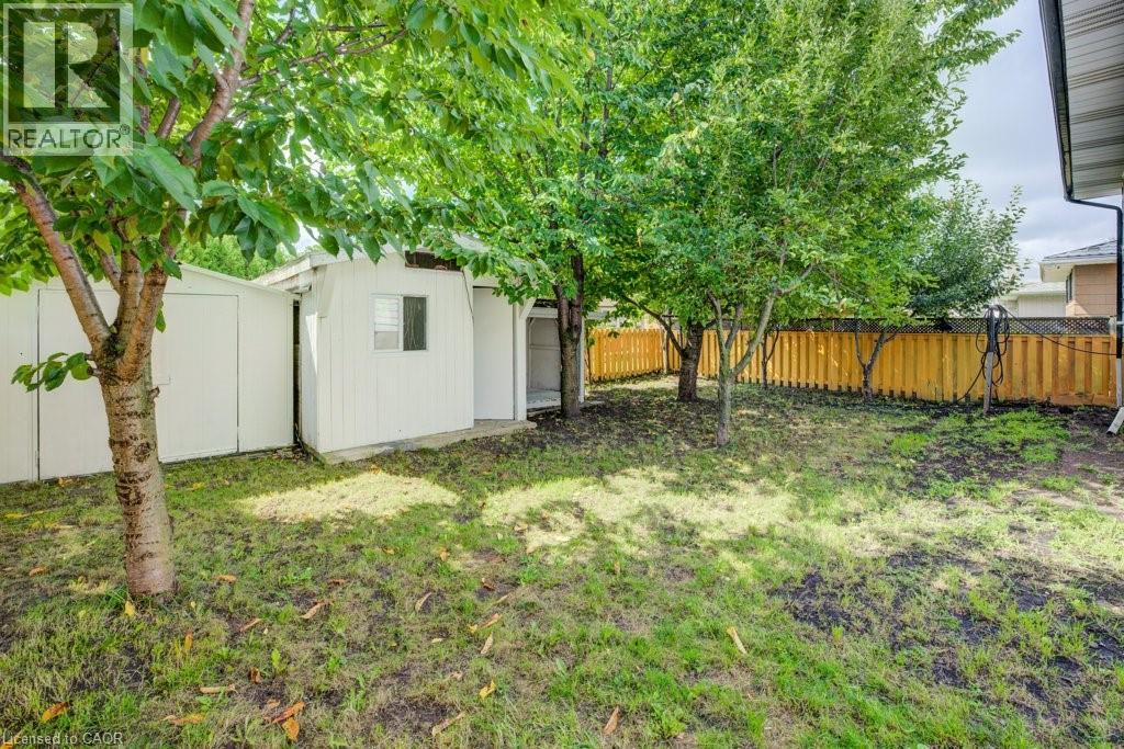 259 Lorraine Avenue, Kitchener, Ontario  N2B 1W9 - Photo 44 - 40760078