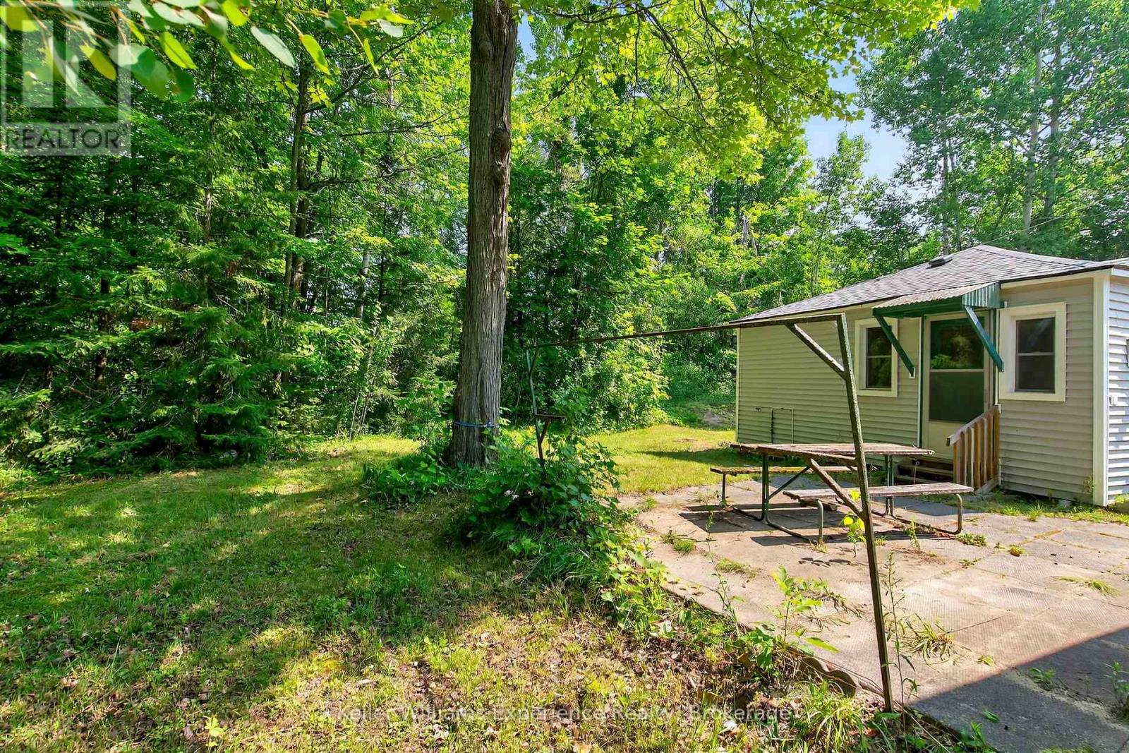 180&184 Silver Birch Crescent, Tay, Ontario  L0K 1R0 - Photo 26 - S12354197