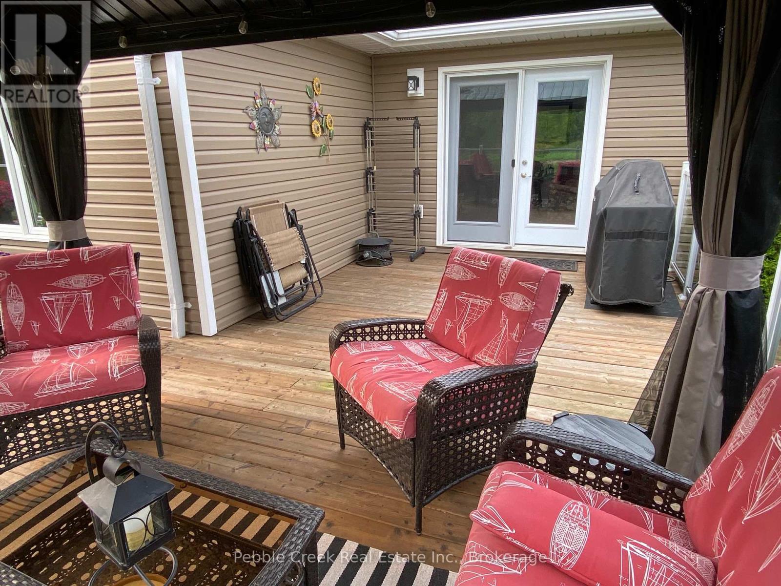 61 Lake Breeze Drive, Ashfield-Colborne-Wawanosh, Ontario  N7A 0B8 - Photo 33 - X12355019