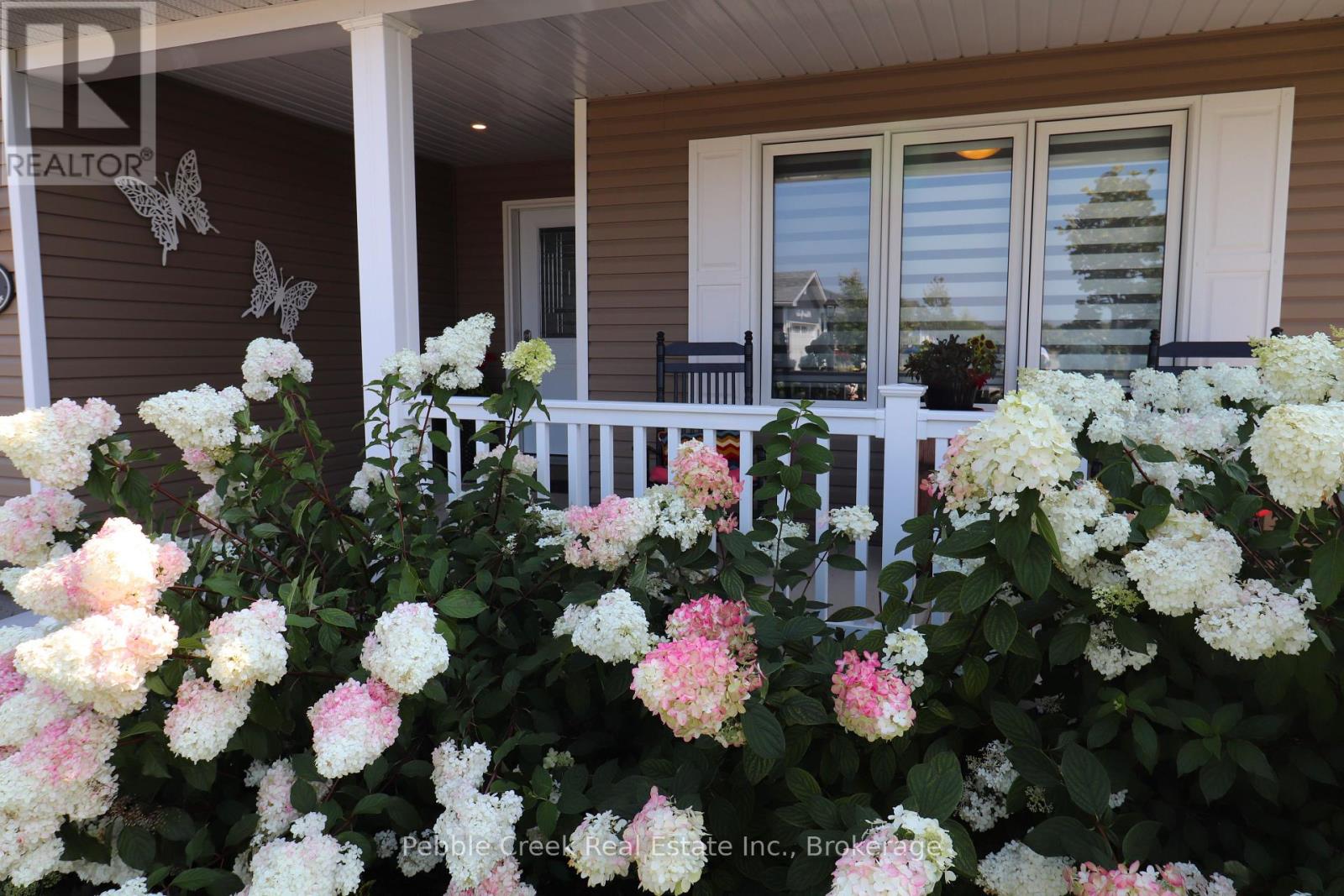 61 Lake Breeze Drive, Ashfield-Colborne-Wawanosh, Ontario  N7A 0B8 - Photo 41 - X12355019