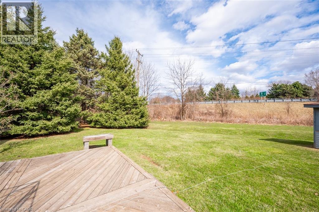 39 Bloomsbury Court, Ancaster, Ontario  L9G 4L6 - Photo 10 - 40761981