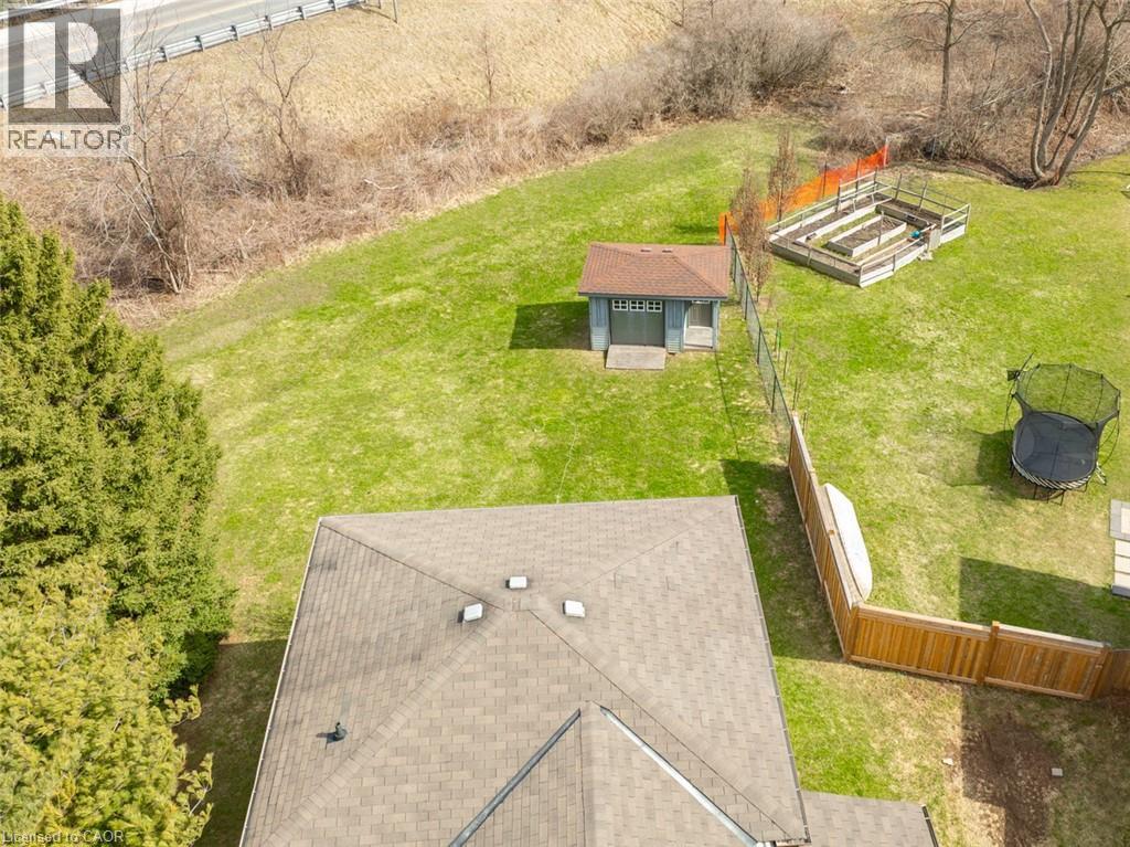 39 Bloomsbury Court, Ancaster, Ontario  L9G 4L6 - Photo 12 - 40761981