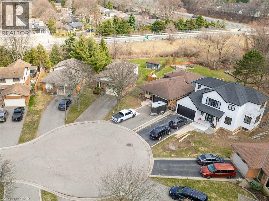 39 Bloomsbury Court, Ancaster, Ontario  L9G 4L6 - Photo 16 - 40761981