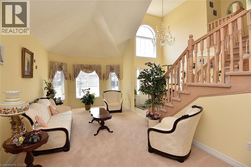 13 Chianti Crescent, Stoney Creek, Ontario  L8E 5W1 - Photo 10 - 40762210