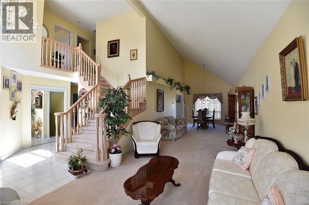 13 Chianti Crescent, Stoney Creek, Ontario  L8E 5W1 - Photo 11 - 40762210