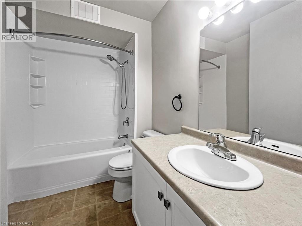 350 Quigley Road Unit# 315, Hamilton, Ontario  L8K 5N2 - Photo 13 - 40762219
