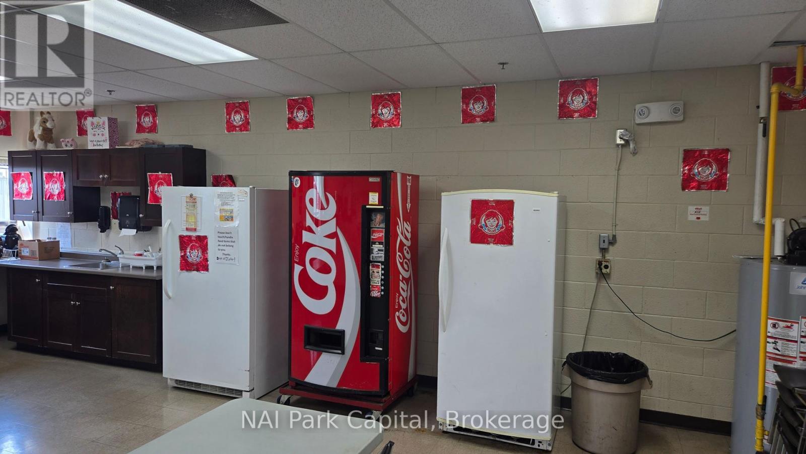 364 Massey Road, Guelph, Ontario  N1K 1C4 - Photo 16 - X12355812